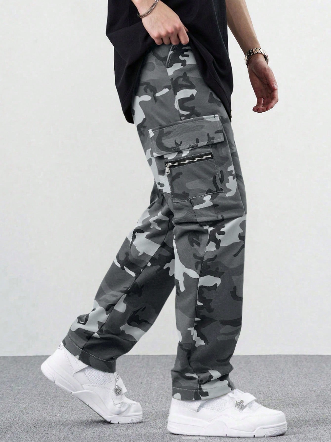 Fitwala™ Army Gray Utility Cargo Pants – Multi-Pocket Korean Streetwear Style